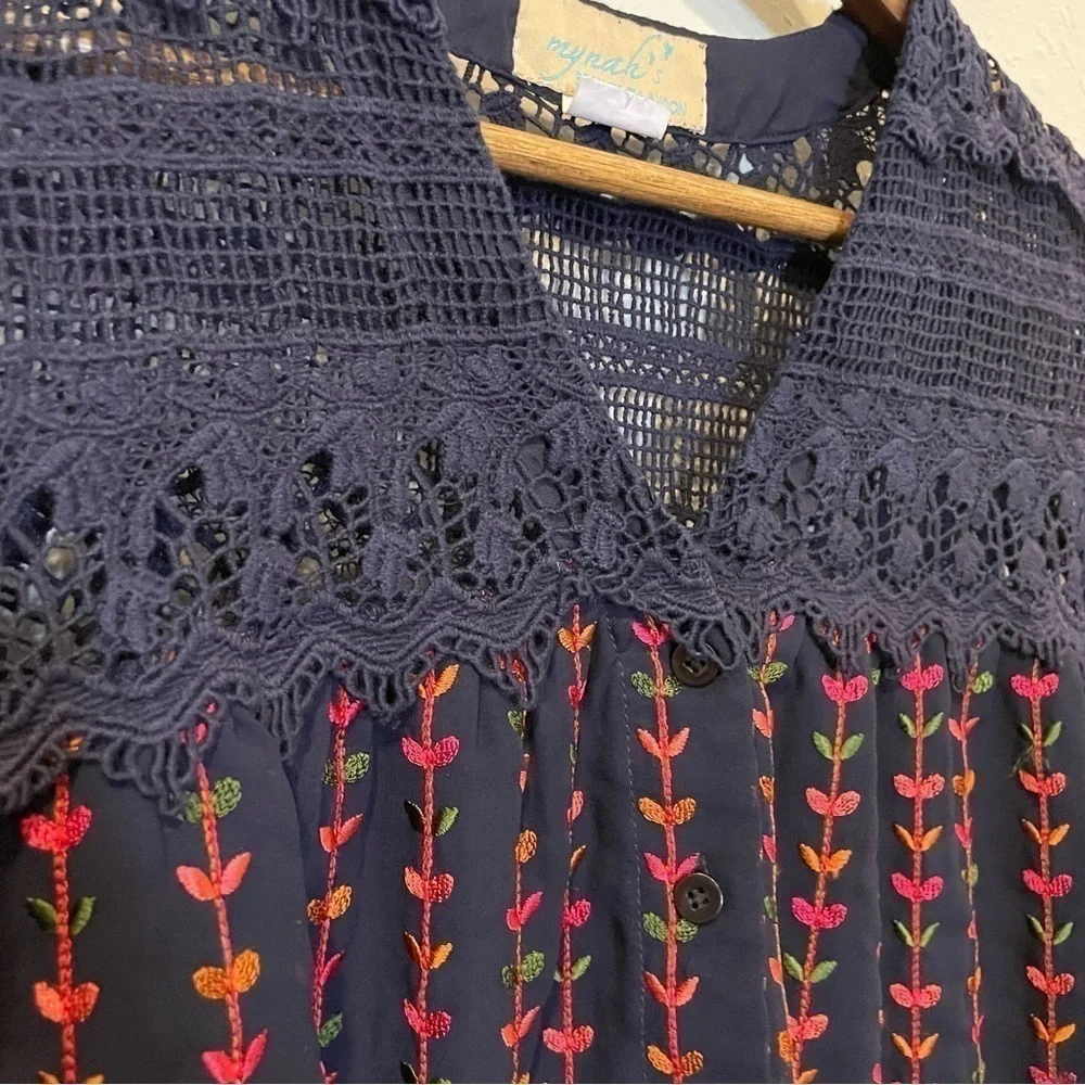 Anthropologie anya embroidered